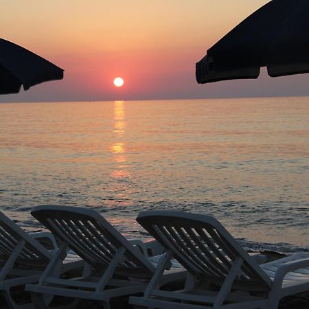 Hotel Za Maria Santo Stefano di Camastra Εξωτερικό φωτογραφία