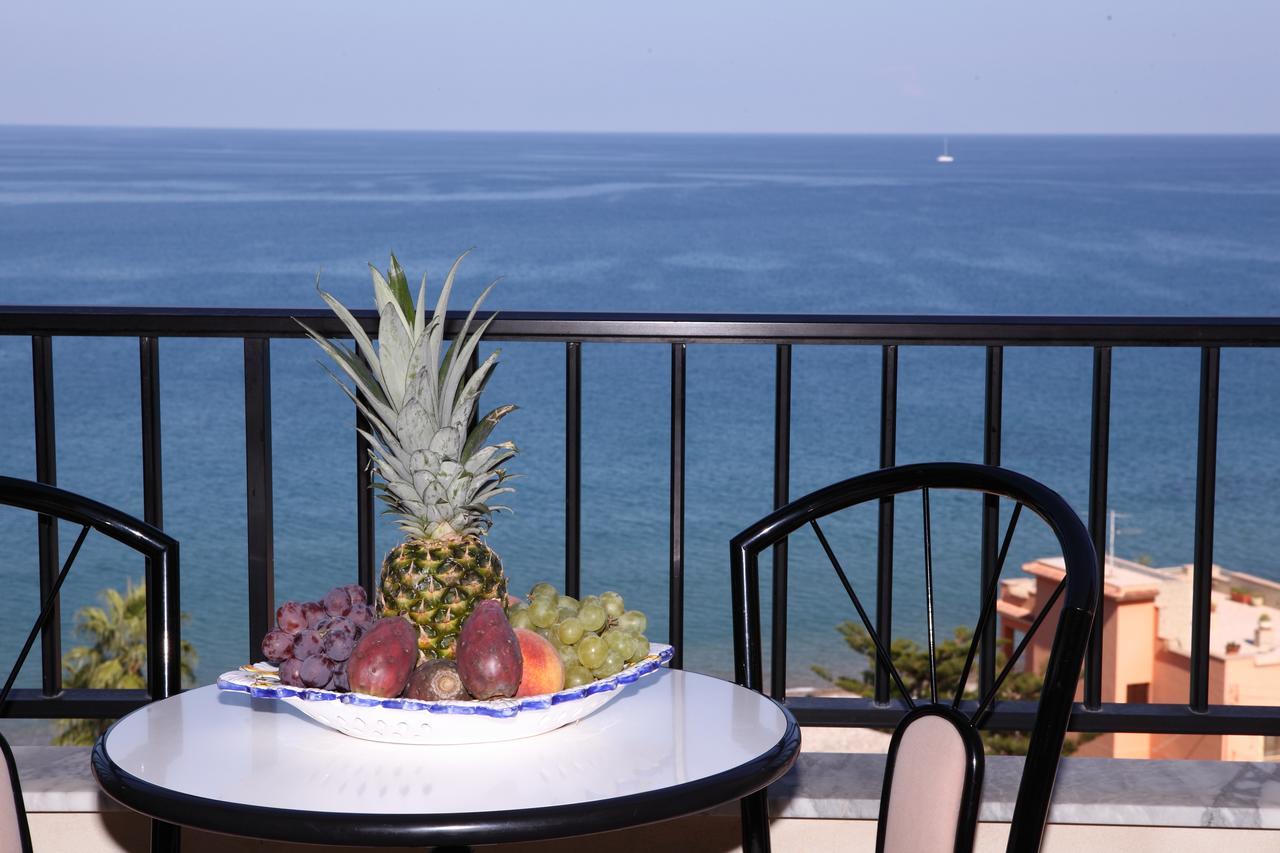 Hotel Za Maria Santo Stefano di Camastra Εξωτερικό φωτογραφία